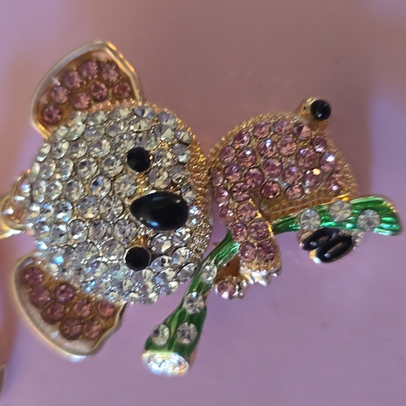 LOW START - Sparkling Koala Bag Charm 🐨 - Picture 2 of 5